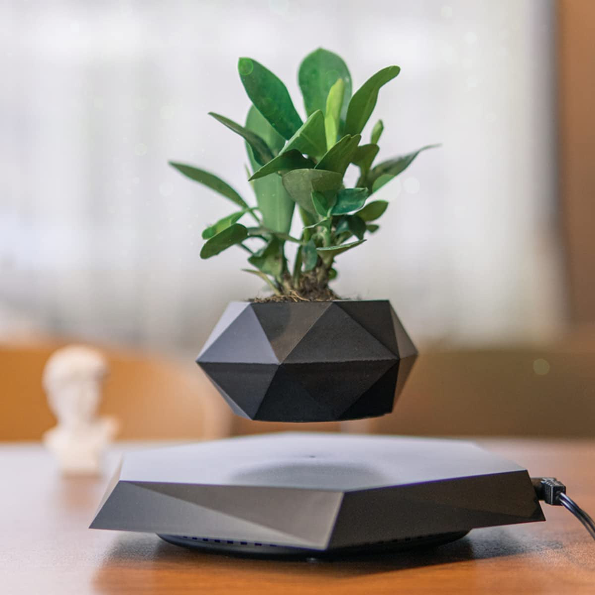 Levitating Plant Pot, Magnetic Levitation Flower Pot Rotating Planters Suspensio