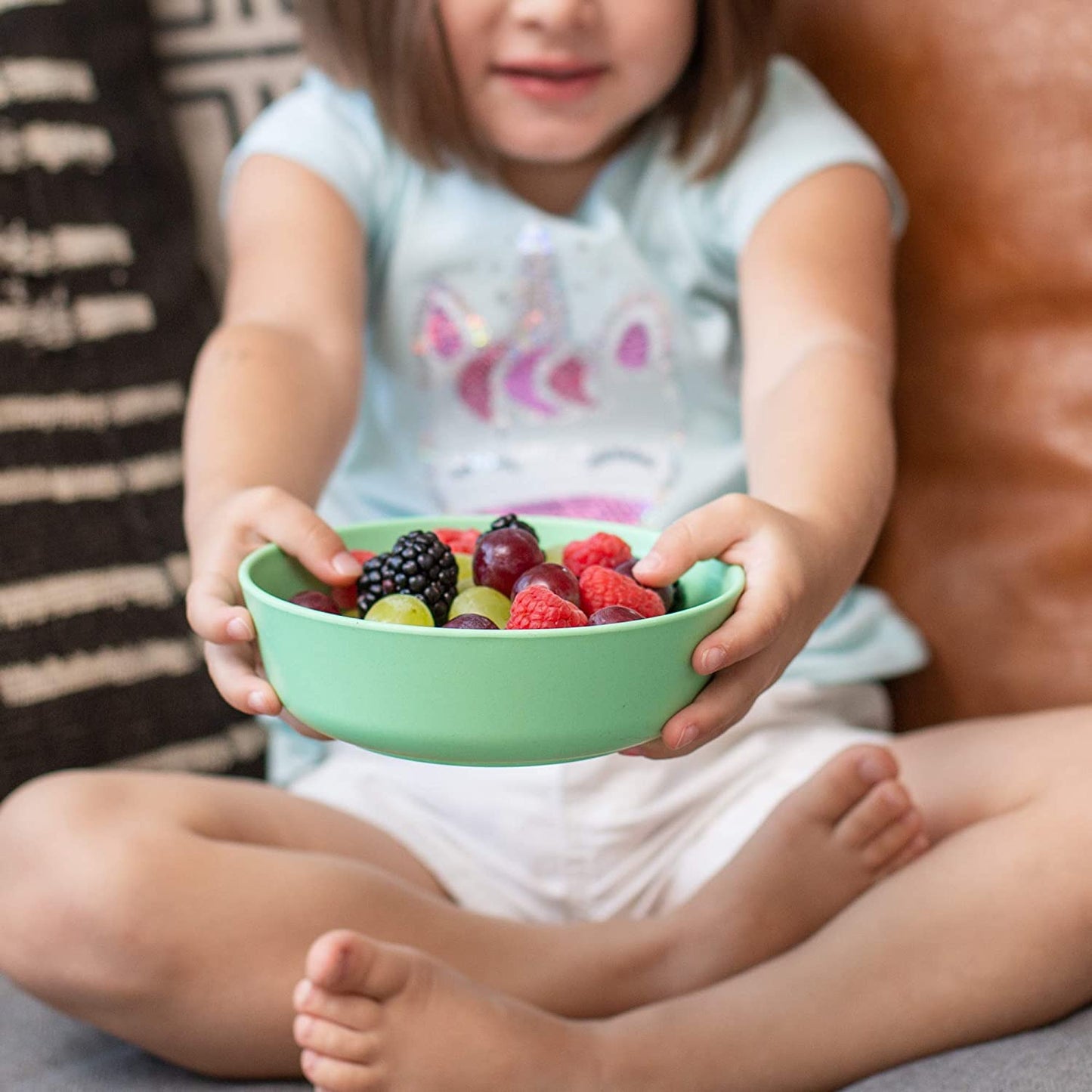 Bamboo Kids Plates and Bowls Set - 4 Bamboo Plates for Kids and 4 Bamboo Bowls f